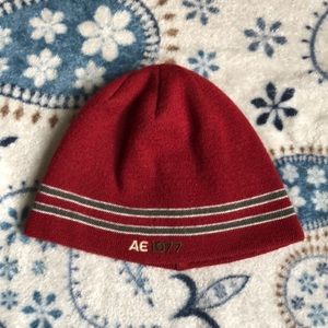 American Eagle beanie